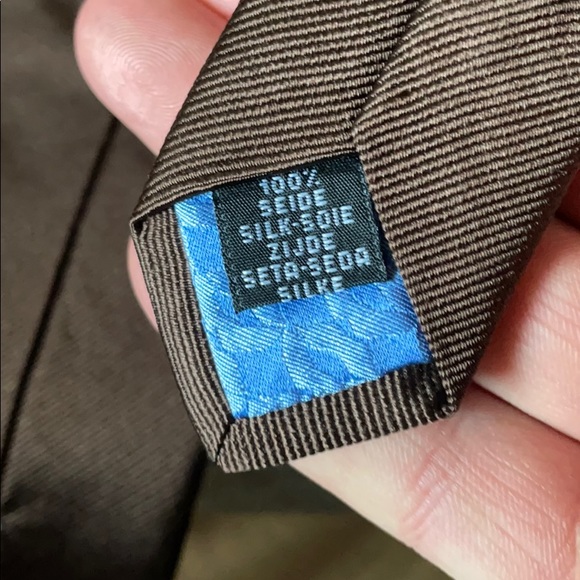 Tie - Picture 3 of 5